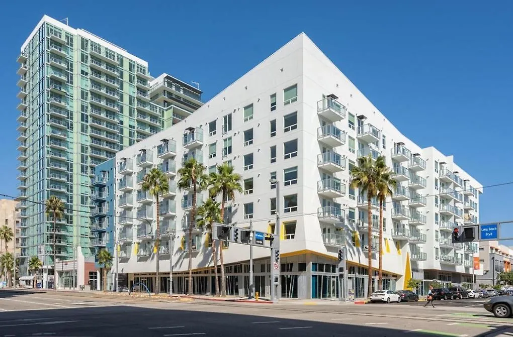 Level Long Beach - East Village 5*,
